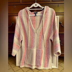 Splendid pastel striped knit pullover tunic w hood, ties, kangaroo pocket. XS/S